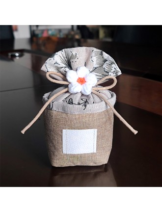 Scented Sachet for Eliminating Odors