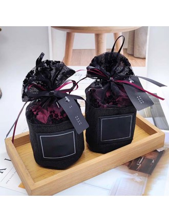 Black Lace Sachet
