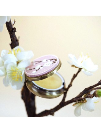 Plum Blossom Scented Solid Perfume